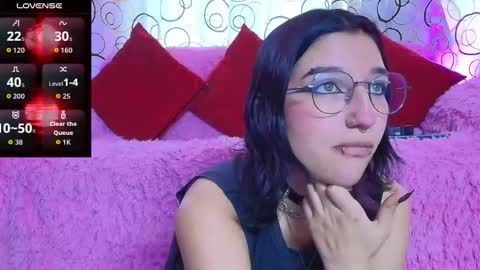    online show from 12/17/25, 05:41