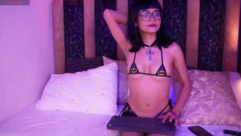 suky_dolloficial online show from 03/08/26, 04:44