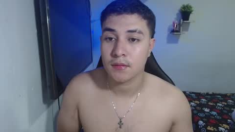 Snapshot of sully50126 chatting on 10/18/25, 04:15 sully50126 online show from 10/18/25, 04:15