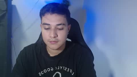 Snapshot of sully50126 chatting on 10/24/25, 05:59 sully50126 online show from 10/24/25, 05:59