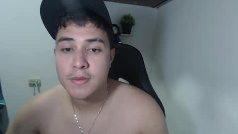 Snapshot of sully50126 chatting on 11/01/25, 05:31 sully50126 online show from 11/01/25, 05:31