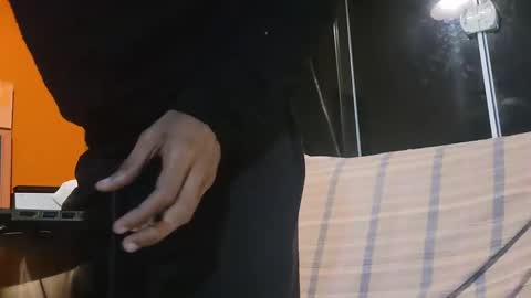 Sumjang and Luksmen online show from 11/18/25, 02:39