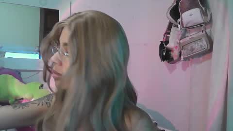 summer 09 online show from 12/20/25, 03:35