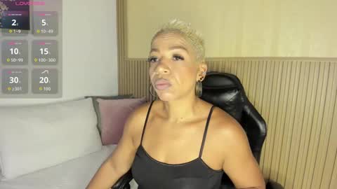 Summer online show from 10/03/25, 11:51