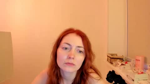 Snapshot of summer_preston chatting on 12/14/24, 07:18 Summer Preston online show from 12/14/24, 07:18