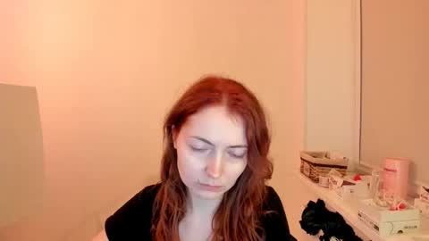 Snapshot of summer_preston chatting on 12/17/24, 06:02 Summer Preston online show from 12/17/24, 06:02