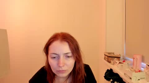 Snapshot of summer_preston chatting on 12/17/24, 12:11 Summer Preston online show from 12/17/24, 12:11