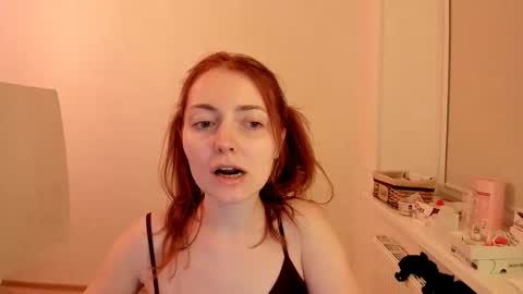 Snapshot of summer_preston chatting on 12/25/24, 01:41 Summer Preston online show from 12/25/24, 01:41