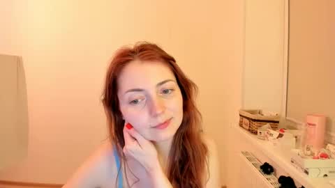 Snapshot of summer_preston chatting on 01/06/25, 01:53 Summer Preston online show from 01/06/25, 01:53