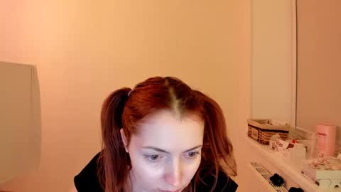 Snapshot of summer_preston chatting on 01/15/25, 03:22 Summer Preston online show from 01/15/25, 03:22