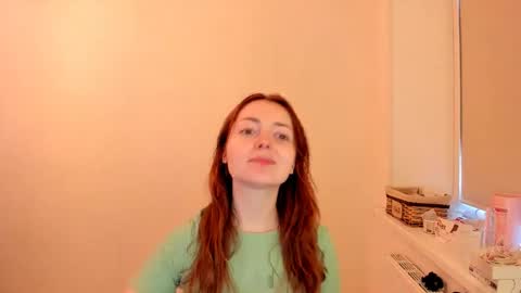 Snapshot of summer_preston chatting on 01/18/25, 10:06 Summer Preston online show from 01/18/25, 10:06