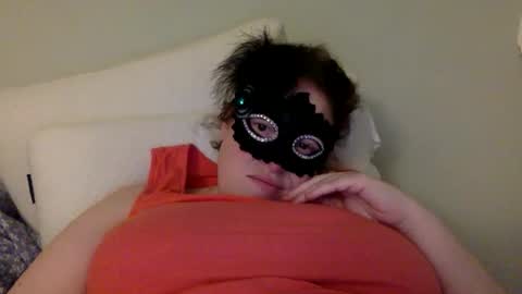 Snapshot of summerdawn2222 chatting on 10/03/25, 11:35 summerdawn2222 online show from 10/03/25, 11:35