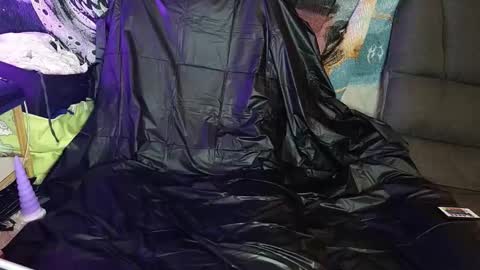 Ryder K online show from 11/18/25, 12:09