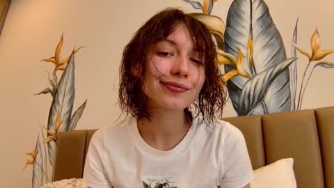 luna online show from 01/26/25, 08:57