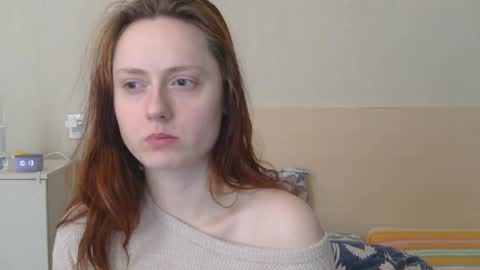Snapshot of sun_sparkle chatting on 06/06/26, 07:13 Olivia online show from 06/06/26, 07:13