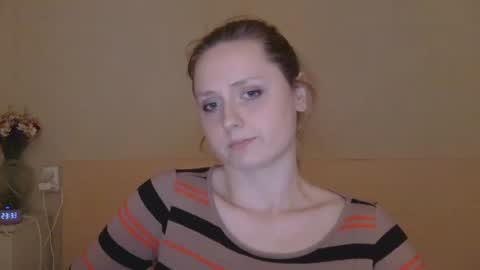 Snapshot of sun_sparkle chatting on 06/20/26, 08:33 Olivia online show from 06/20/26, 08:33