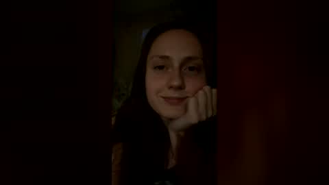 Snapshot of sun_sparkle chatting on 07/04/26, 10:16 Olivia online show from 07/04/26, 10:16