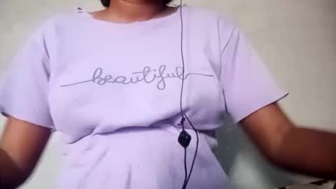 sunali_jain03 online show from 03/09/26, 10:08