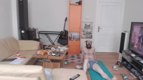 sunbeatshower online show from 09/30/25, 02:44