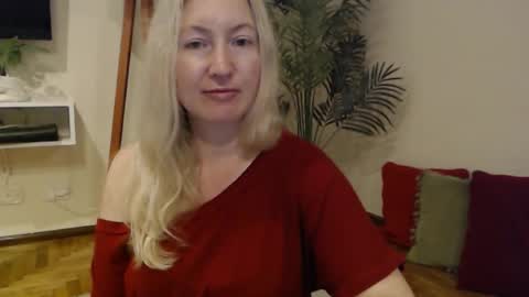 sunbrilliant online show from 08/02/26, 02:32
