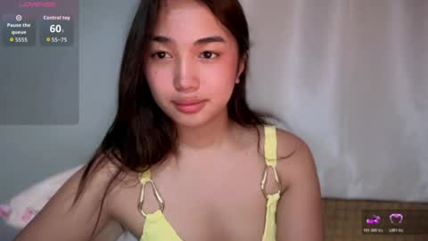 Snapshot of sunkist_mwhh chatting on 07/23/26, 05:44 harley online show from 07/23/26, 05:44