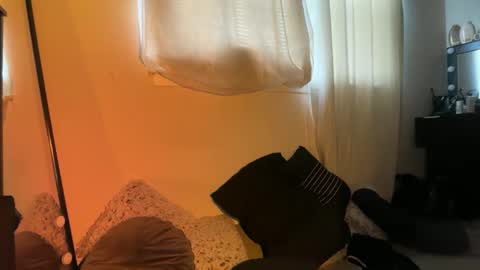 Sunni online show from 03/18/26, 03:37