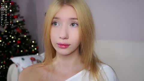 Lily online show from 01/10/26, 02:41