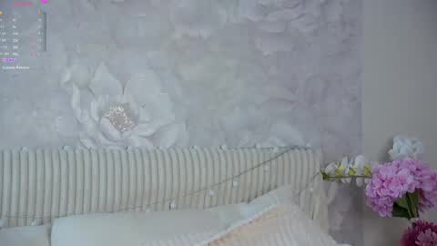 Lily online show from 04/22/26, 02:51