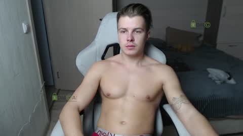 Alice and Sergey online show from 01/31/25, 02:39