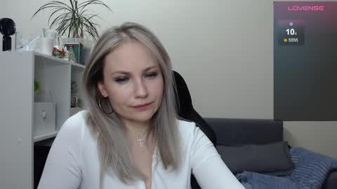 Naomi online show from 01/26/25, 10:24