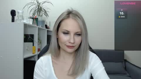 Naomi online show from 02/11/25, 03:29