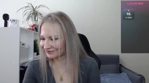 Naomi online show from 03/03/25, 06:15