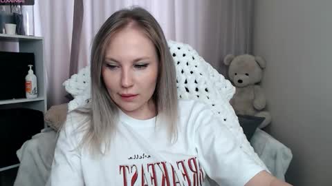 Naomi online show from 03/12/26, 10:10