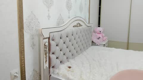 Vanessa online show from 03/11/26, 05:35