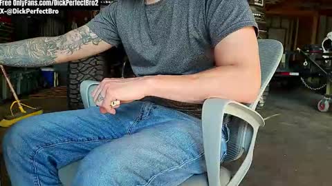 sunny valentine online show from 03/27/26, 01:00