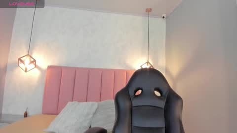  S U N N Y online show from 10/27/25, 12:31