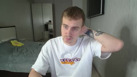 Rogher  Diana online show from 10/13/25, 04:40