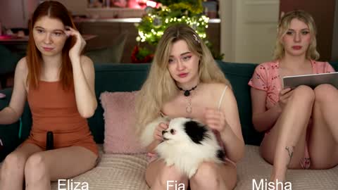 Fia  -  TG -  Mia -  Alice -  online show from 12/16/24, 06:53