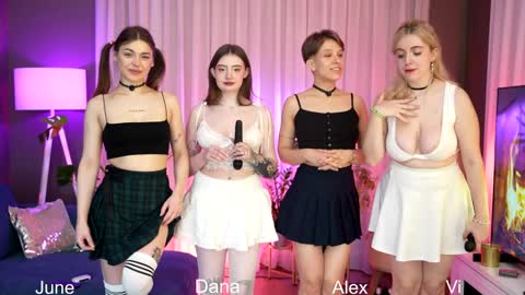 Fia  -  TG -  Mia -  Alice -  online show from 01/31/25, 12:06