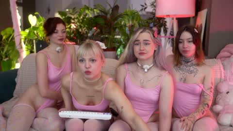 Fia  -  TG -  Mia -  Alice -  online show from 03/21/26, 03:44