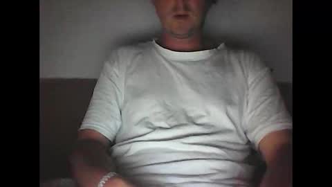 sunnygun0 online show from 09/22/25, 11:12