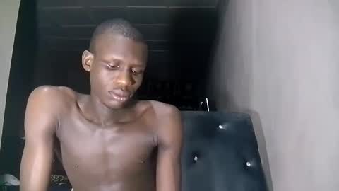 Sunnyblack2 online show from 02/12/25, 10:37