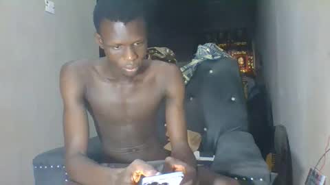 Sunnyblack2 online show from 10/14/25, 09:32