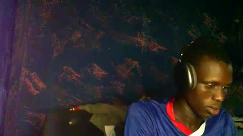 Sunnyblack2 online show from 03/19/26, 09:13