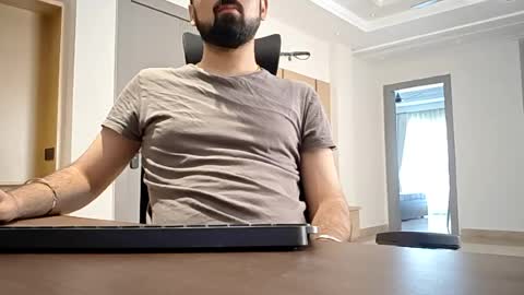 sunnyleonekafan69 online show from 05/06/26, 04:30