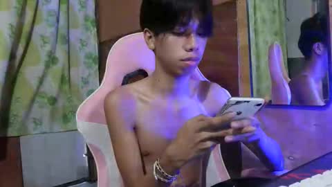 Snapshot of sunnyong chatting on 05/25/26, 09:15 sunnyong online show from 05/25/26, 09:15