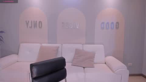 Sunny Rivers online show from 10/03/25, 06:27