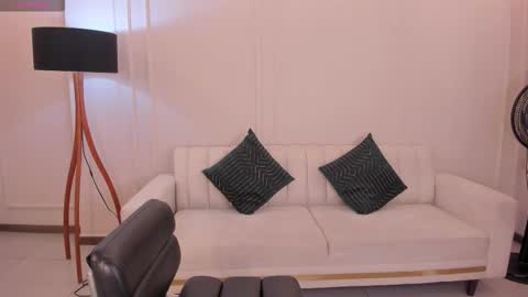 Sunny Rivers online show from 10/10/25, 07:02