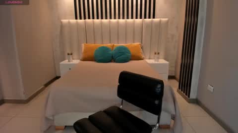 Sunny Rivers online show from 02/22/26, 05:33