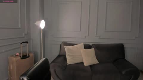 Sunny Rivers online show from 04/04/26, 05:21